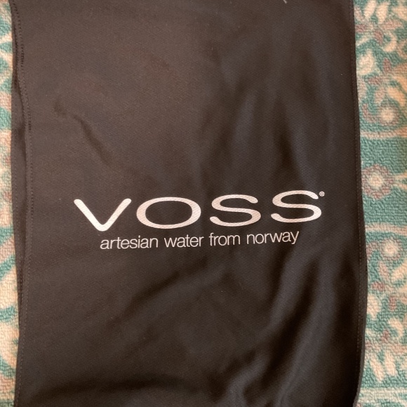 Black Drawstring Cinch Bag with Voss towel - Picture 2 of 3